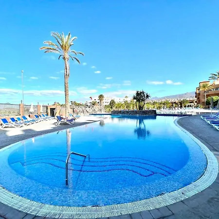 Apartmán Estudio Con Ac, Wifi Y Balcon, Bien Comunicado En Tenerife Sur *
