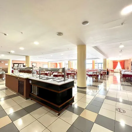 Estudio Con Ac, Wifi Y Balcon, Bien Comunicado En Tenerife Sur