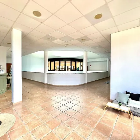 Apartmán Estudio Con Ac, Wifi Y Balcon, Bien Comunicado En Tenerife Sur