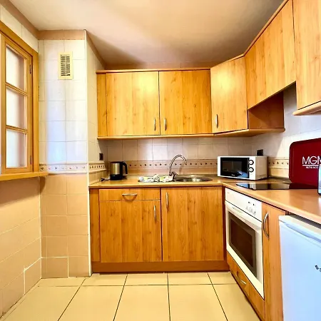 Estudio Con Ac, Wifi Y Balcon, Bien Comunicado En Tenerife Sur Apartmán San Miguel de Abona