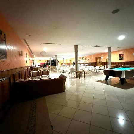 Estudio Con Ac, Wifi Y Balcon, Bien Comunicado En Tenerife Sur