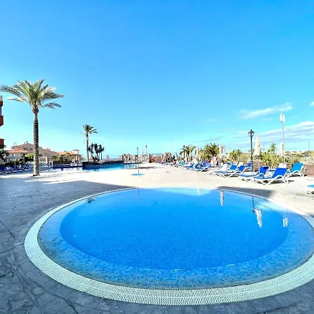Apartmán Estudio Con Ac, Wifi Y Balcon, Bien Comunicado En Tenerife Sur